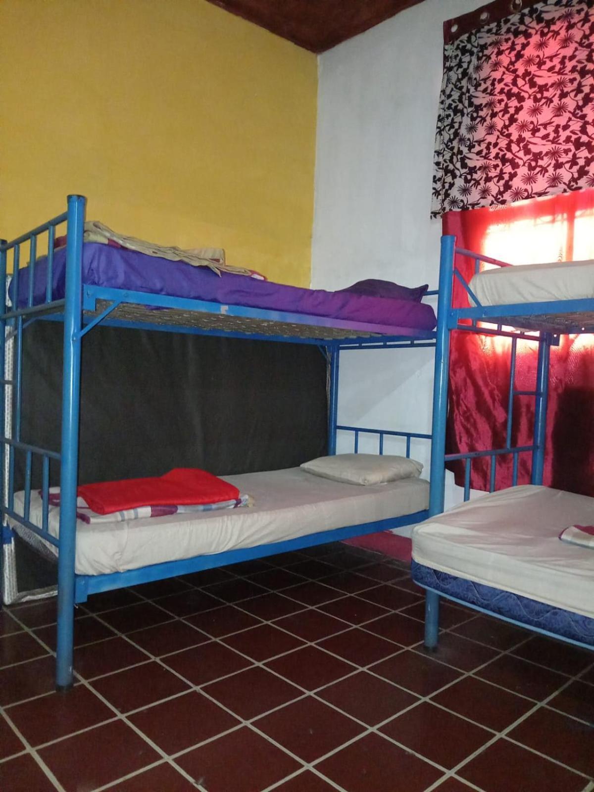 Karim Hostel Guatemala City Exterior foto